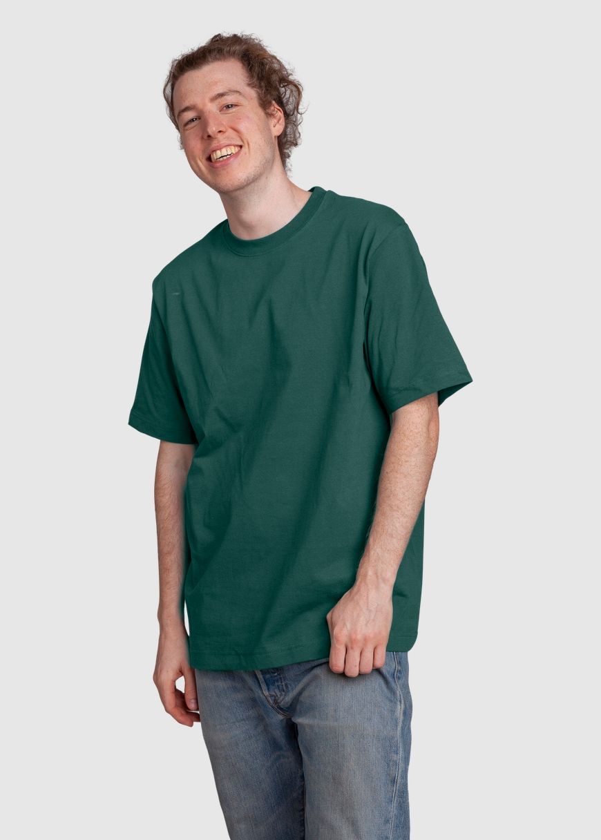 greenality_x_basics_t_shirt_heavy_weight_man_NOS_GXB_STTU_788_Glanzed_Green_1_b0d1a469cb.jpeg T-Shirt Heavy Weight Man Glazed Green